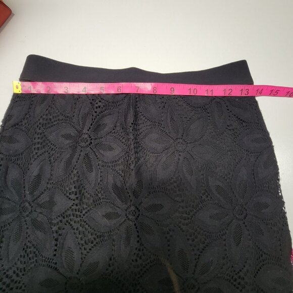 Short Black Lace Overlay Skirt - Picture 6 of 11